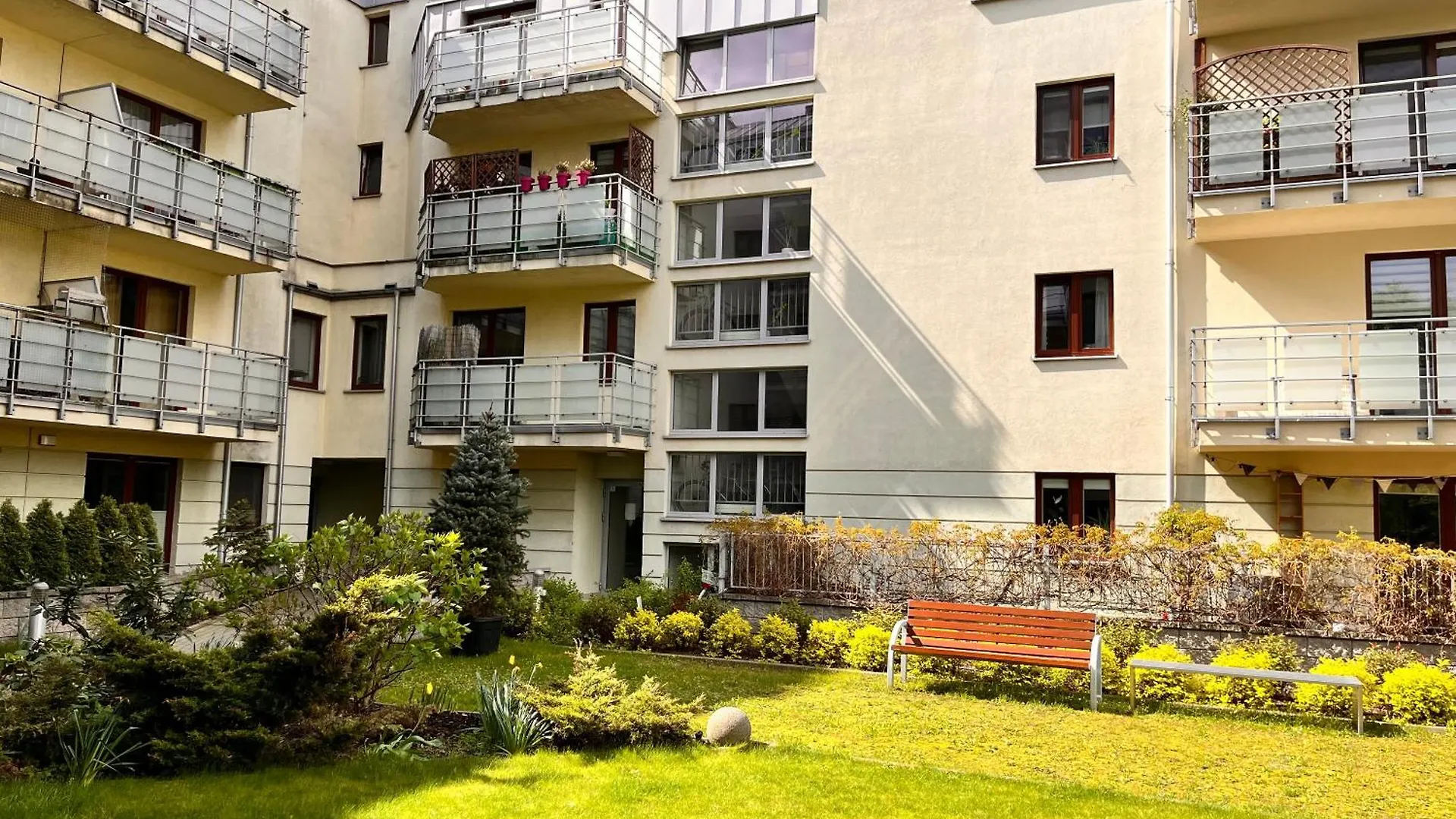 Apartman Apartament Roentgena 16 Przy Centrum Onkologii I Klinice Novum Varsó