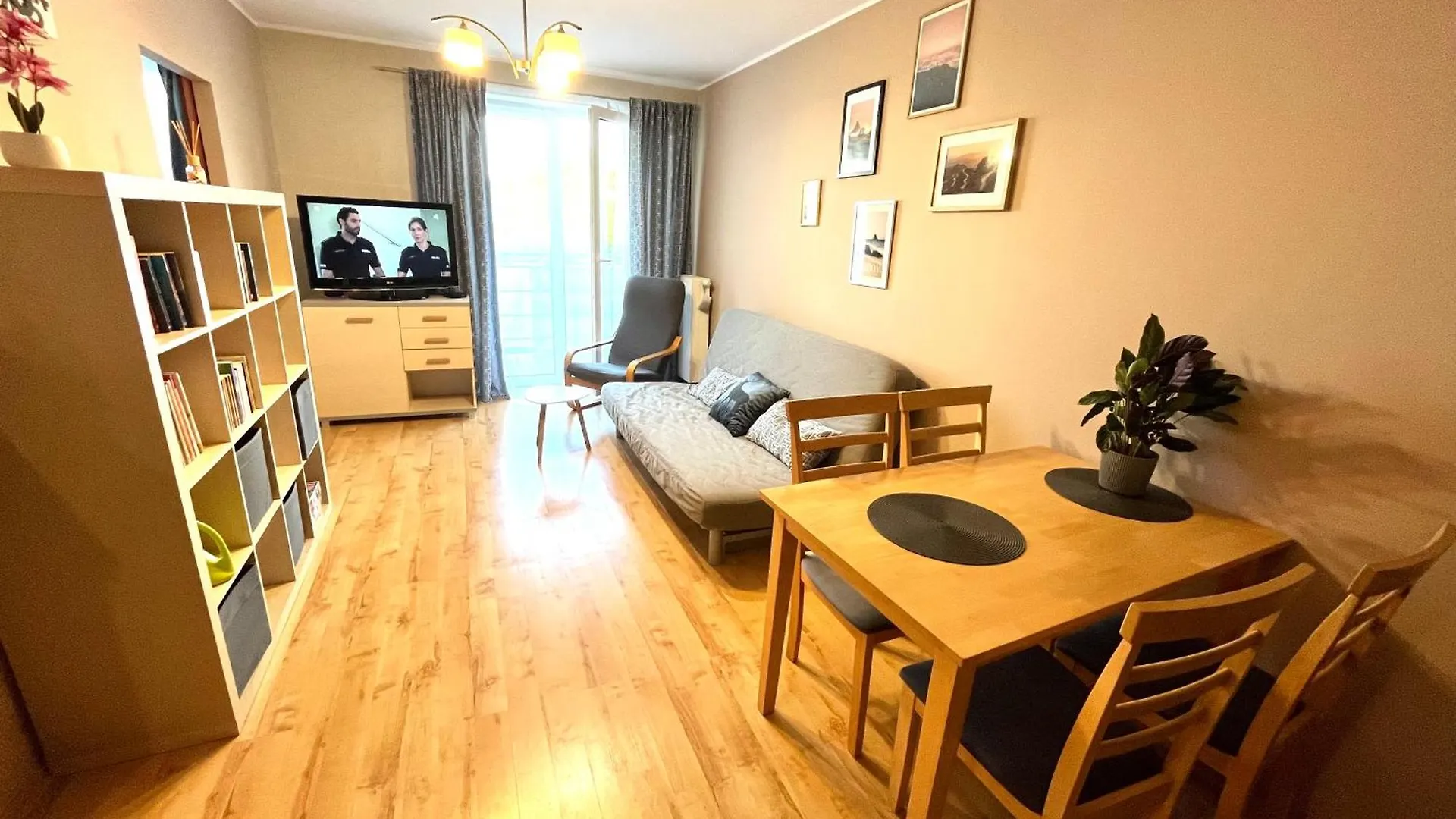 Apartament Roentgena 16 Przy Centrum Onkologii I Klinice Novum Warsaw Poland